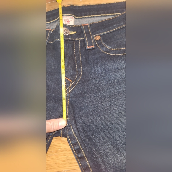 TRUE RELIGION SHORTS JULIE SIZE 32 LOW RISE SUPER CUTE CUTOFF STYLED - Picture 11 of 15